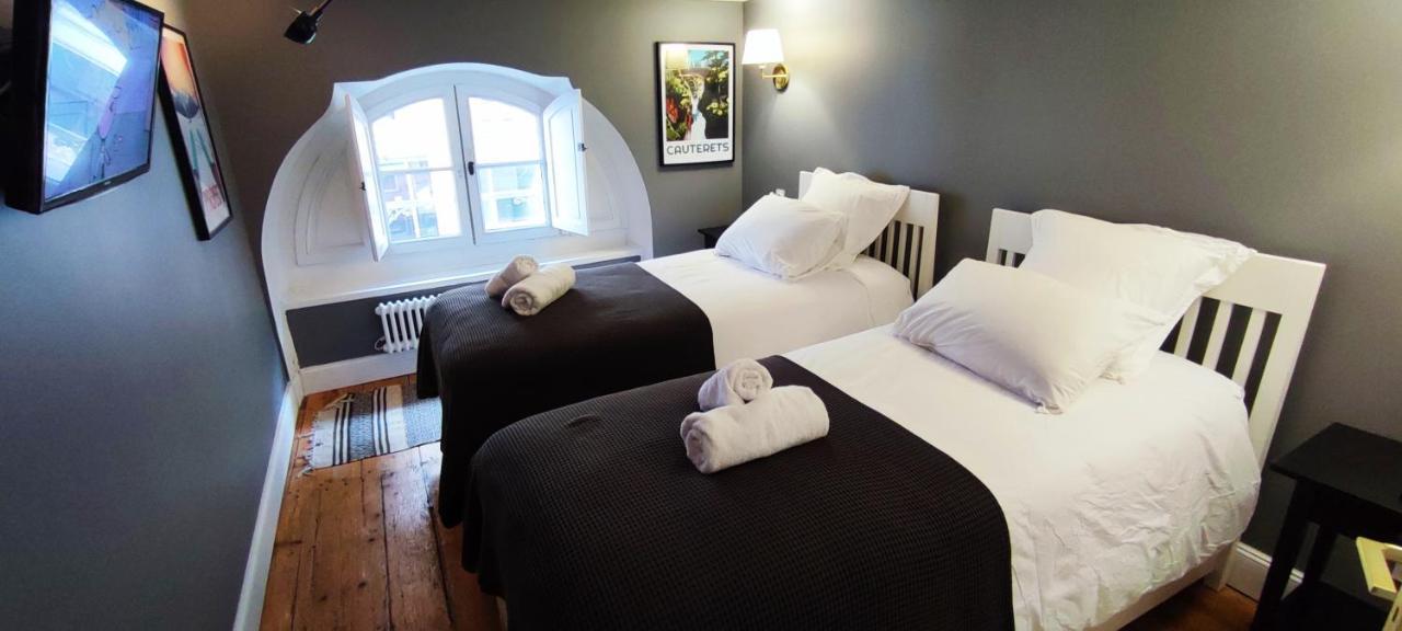 Le Gramont Apartment Pau Bagian luar foto